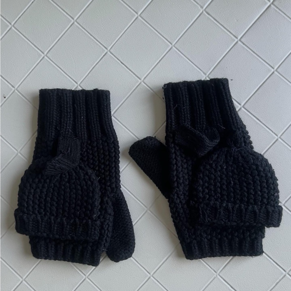 Juicy Couture Black Knit Convertible Mittens